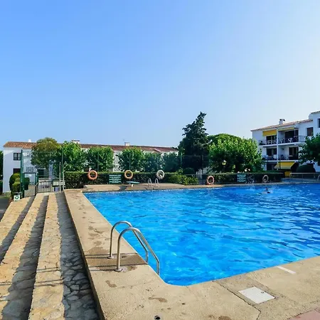 M-4 Calella De 4 Pax Apartman *