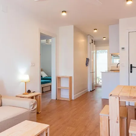M-4 Calella De 4 Pax Apartman *