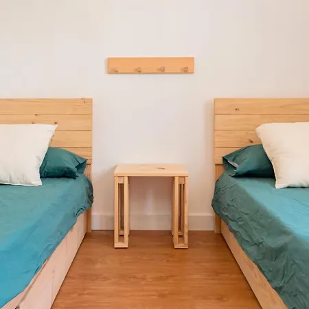 M-4 Calella De 4 Pax Apartman *